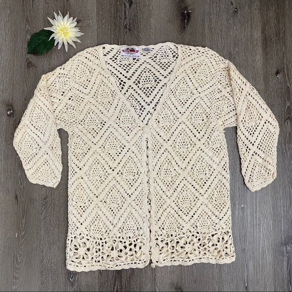 Vintage 90's Diamond Crochet Cream Tunic Cardigan w/ Button-Up Front - Picture 11 of 14